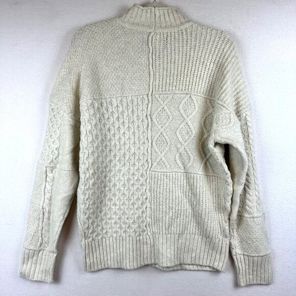 American Eagle Cream Knit Pullover Sweater 3D Print Womens Size S Grandmacore - Picture 11 of 11
